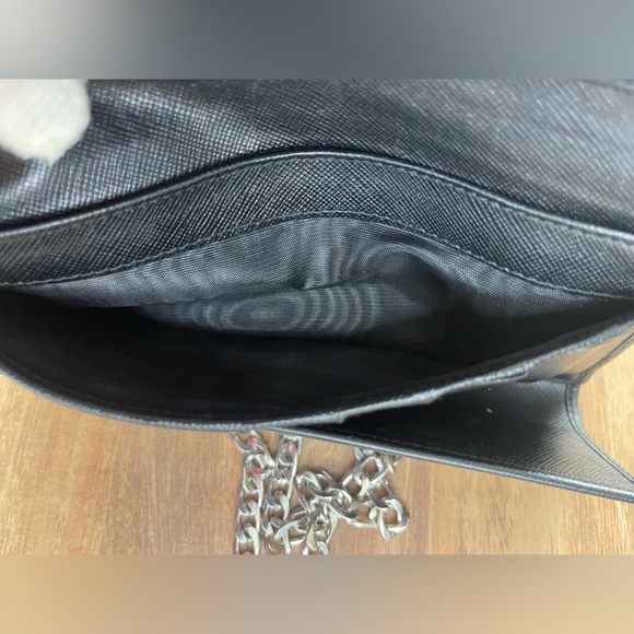 Authentic Prada black Saffiano leather Wallet on Chain - Picture 11 of 13
